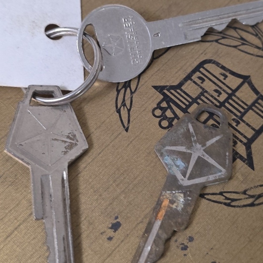 Vintage Chrysler Keys Pentastar Logo Silver Metal Mopar Automotive Set of 3